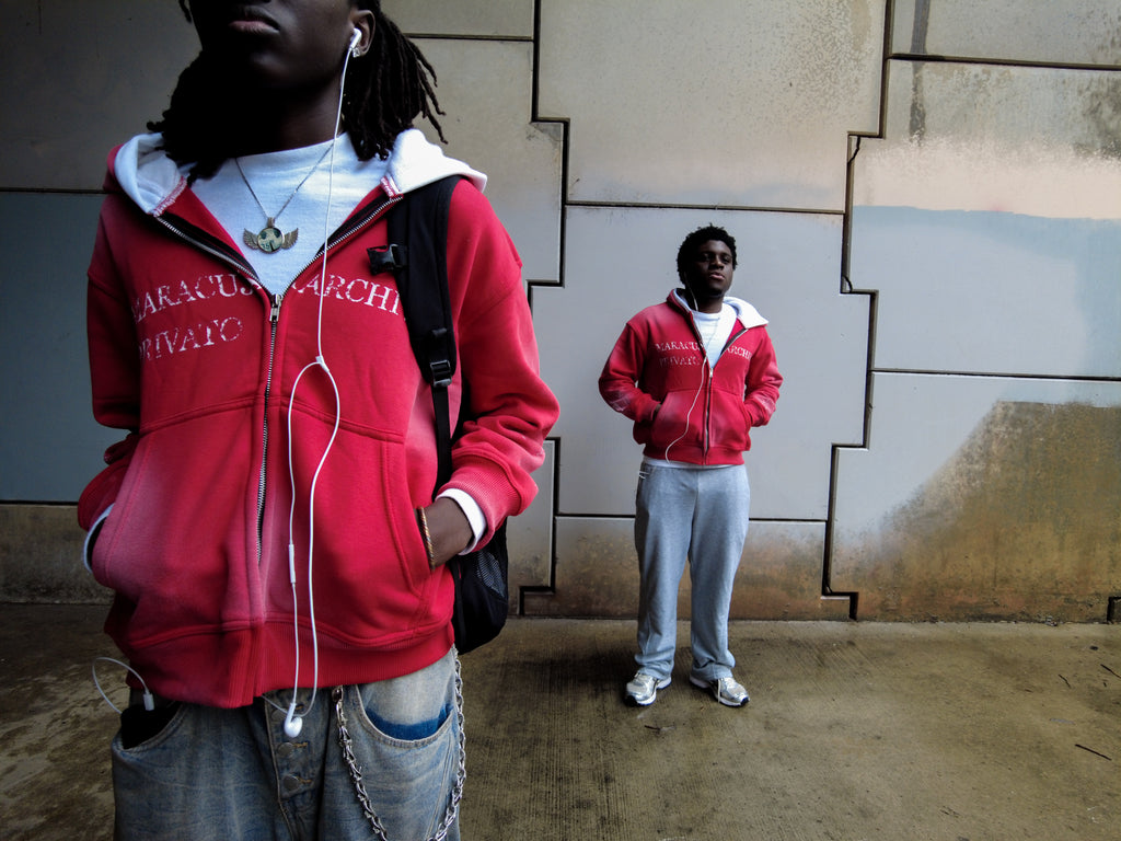 "PRIVATO" ZIP-UP HOODIE